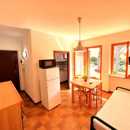 Delfini * Principina a Mare