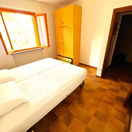 Delfini Apartamento *
